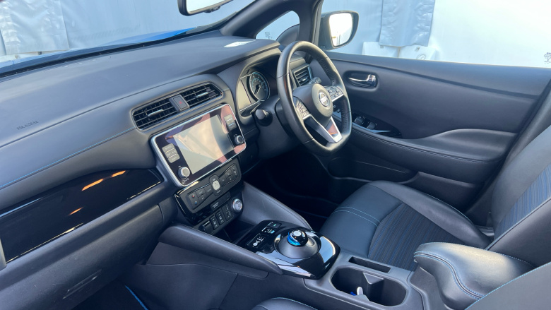 Nissan LEAF 160kW e+ N-Connecta 62kWh 5dr Auto Electric Hatchback